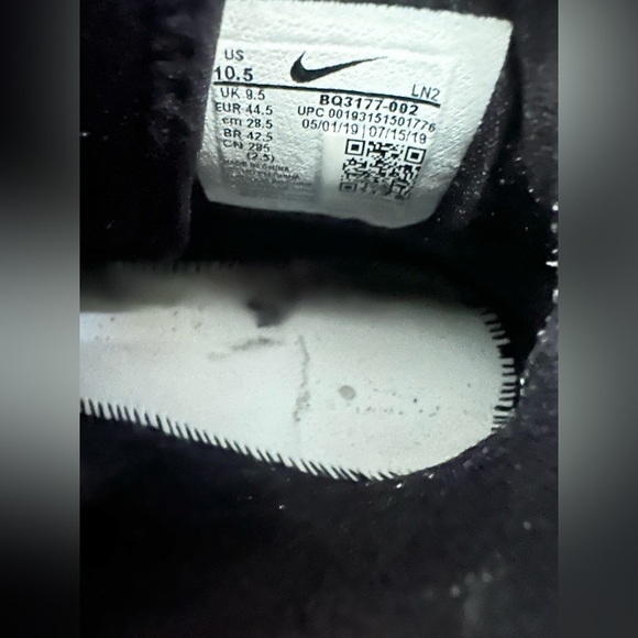 Nike Lebron 17 XVII In The Arena Black White Sneakers BQ3177-002 Men's Size 10.5 - Picture 7 of 8